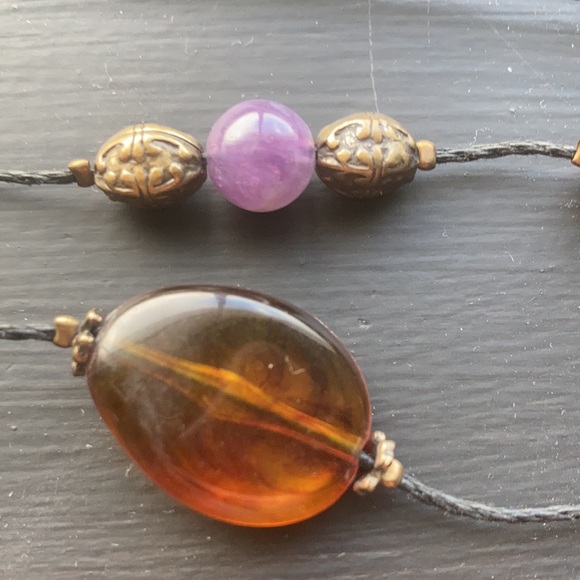 Amber amethyst with black and gold detailed beads - Picture 7 of 7